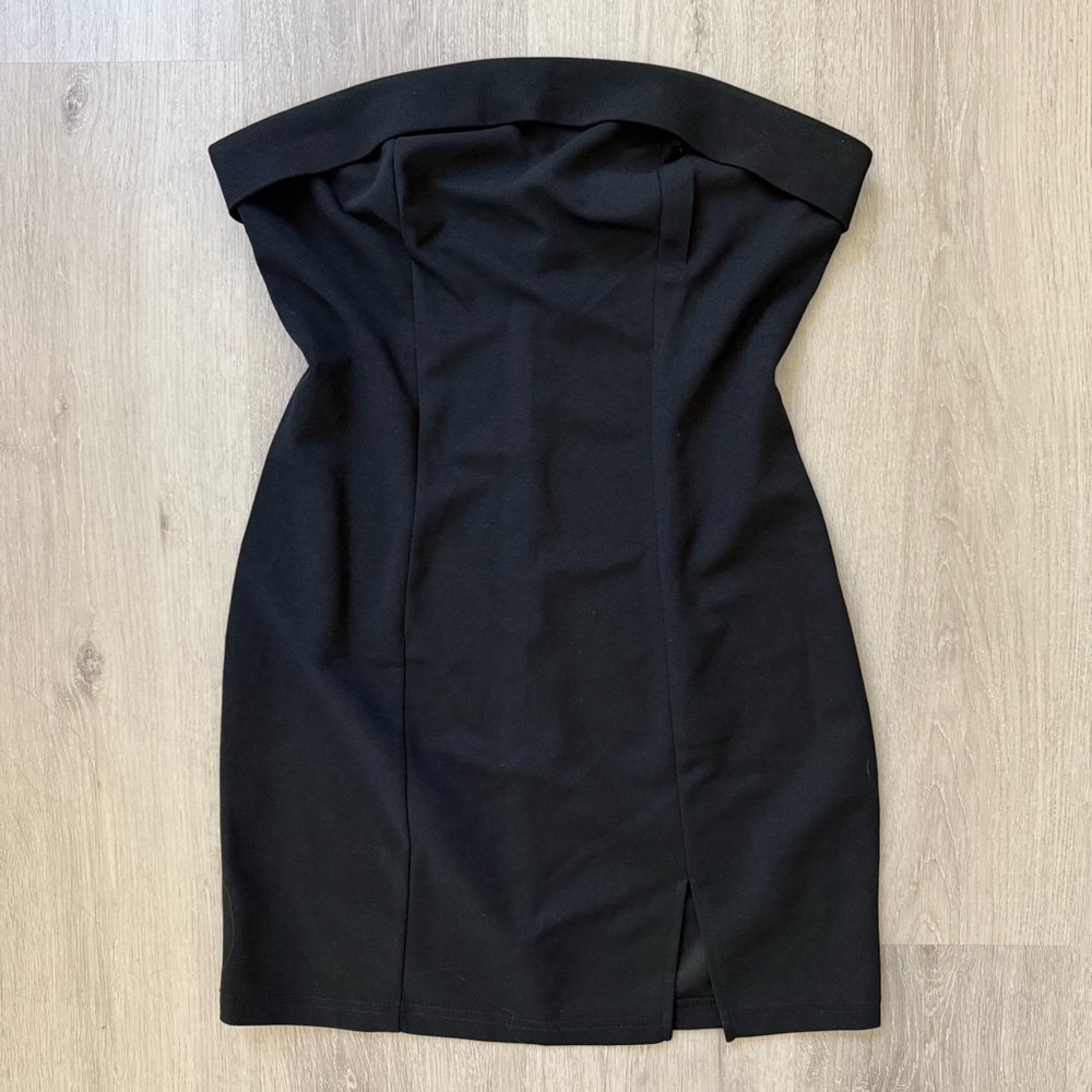 Discounted Shipping Black Strapless Mini Dress w/ Fold-Over Detail & Slit Size M